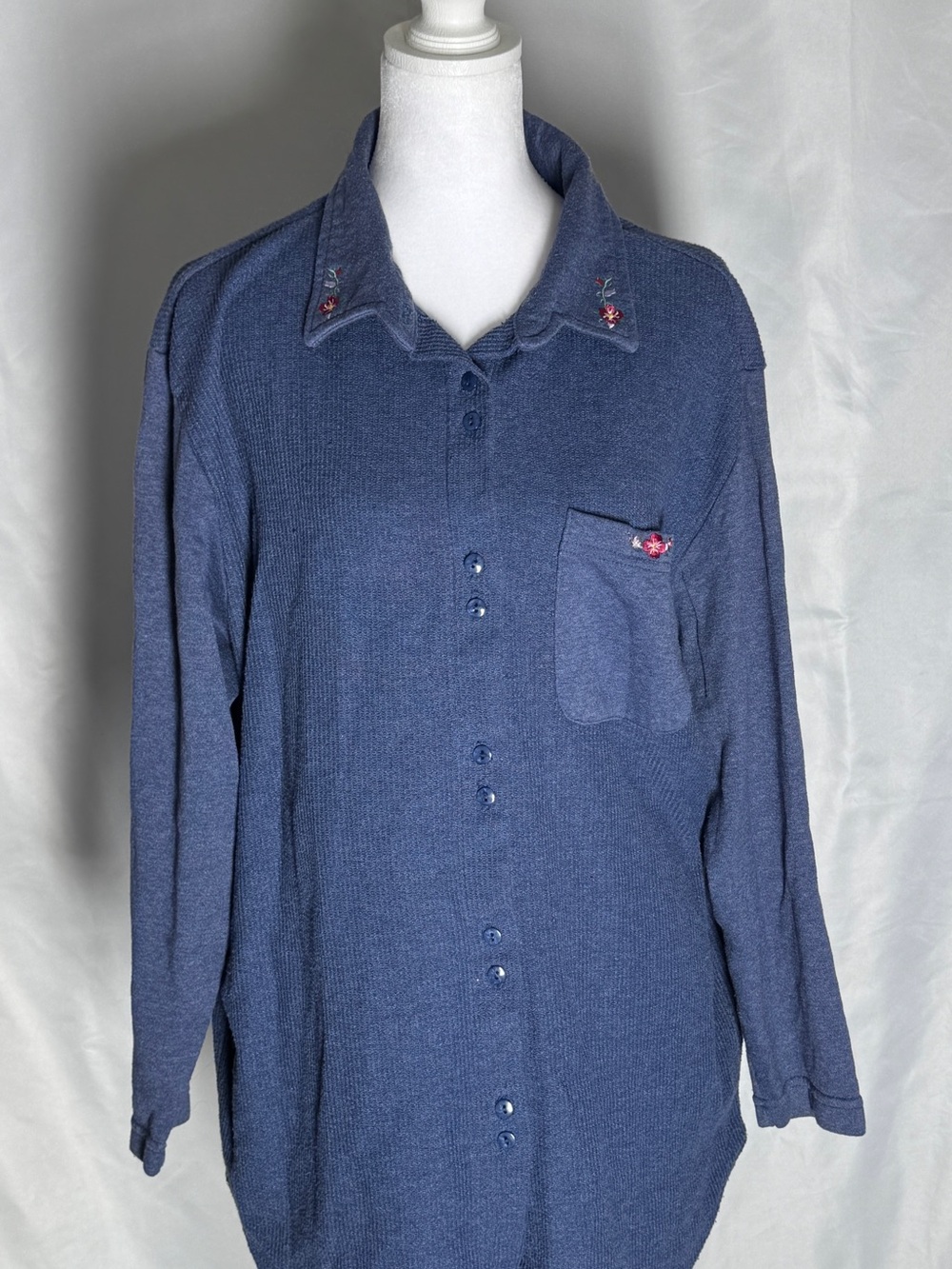 Vintage Stefano Basics Blue Waffle Knit Floral Embroidered Button Up Top Large